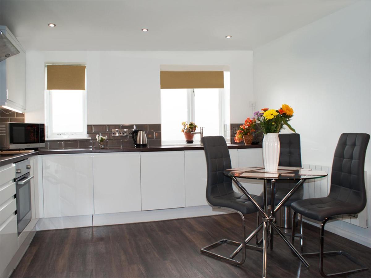 East Midland House Free Private Parking Fast Wifi Smart Tv With Garden Villa Kettering Exterior photo