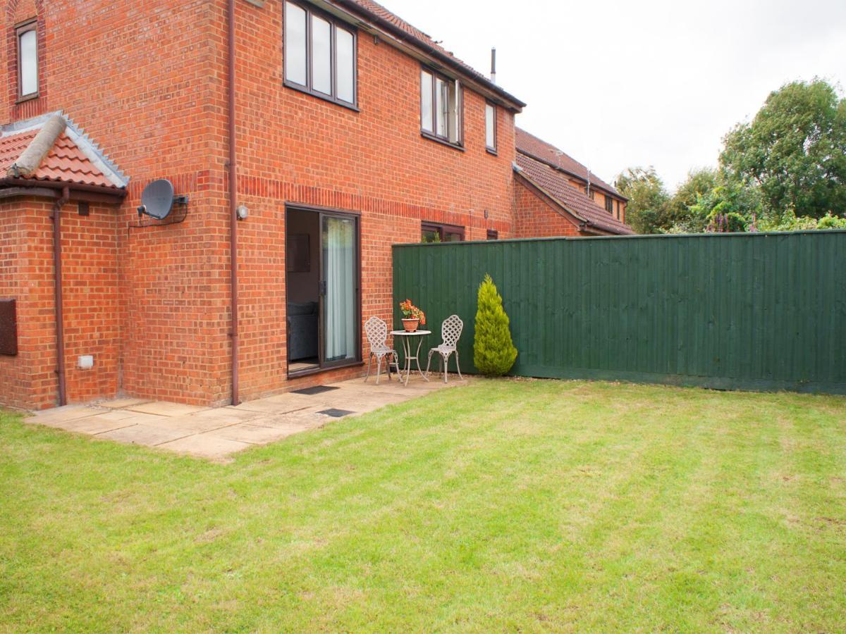 East Midland House Free Private Parking Fast Wifi Smart Tv With Garden Villa Kettering Exterior photo